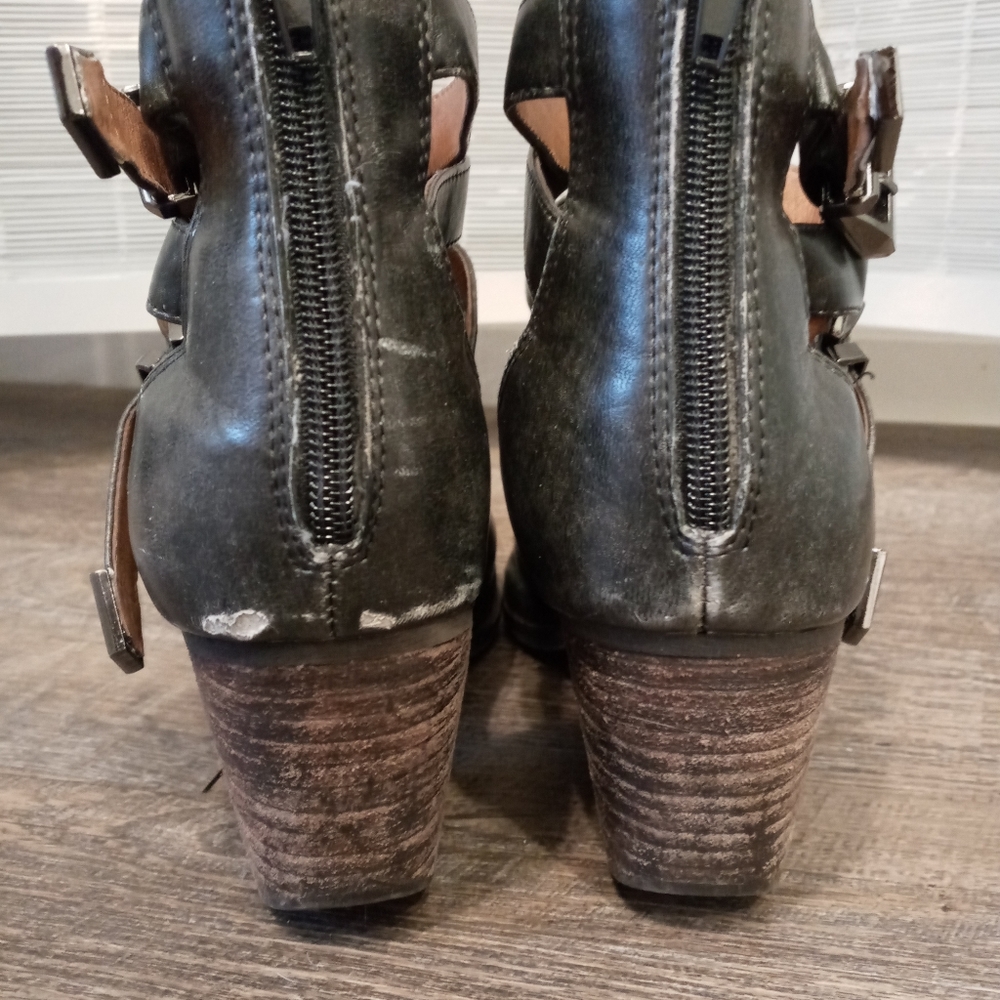 Jeffrey Campbell Dark Grey Ankle Strap Boot Size 9.5 - Picture 5 of 5